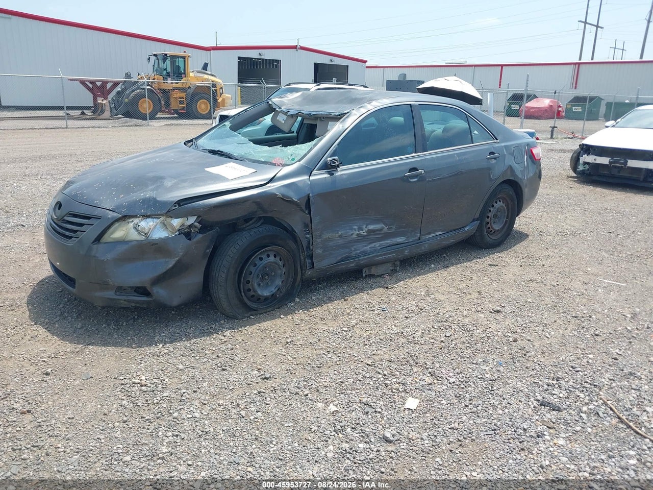 2009 TOYOTA CAMRY LE · 2/11