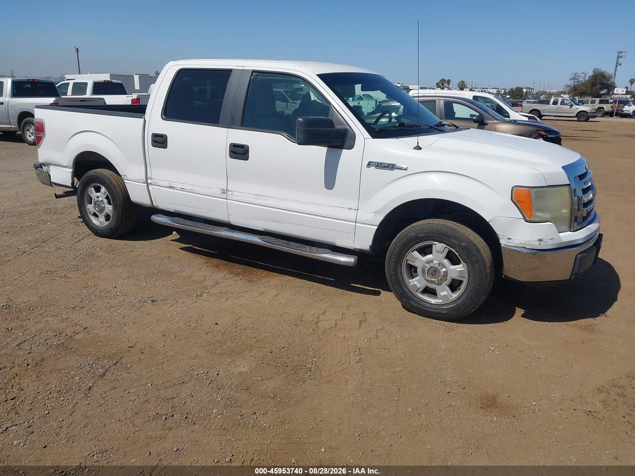 2010 FORD F-150 XLT