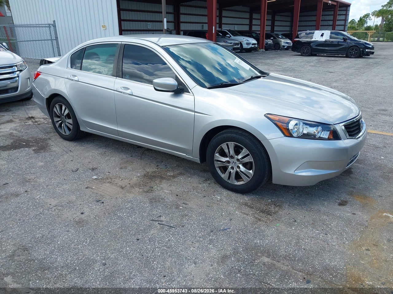 1HGCP26448A****** · 2008 HONDA ACCORD 2.4 LX-P