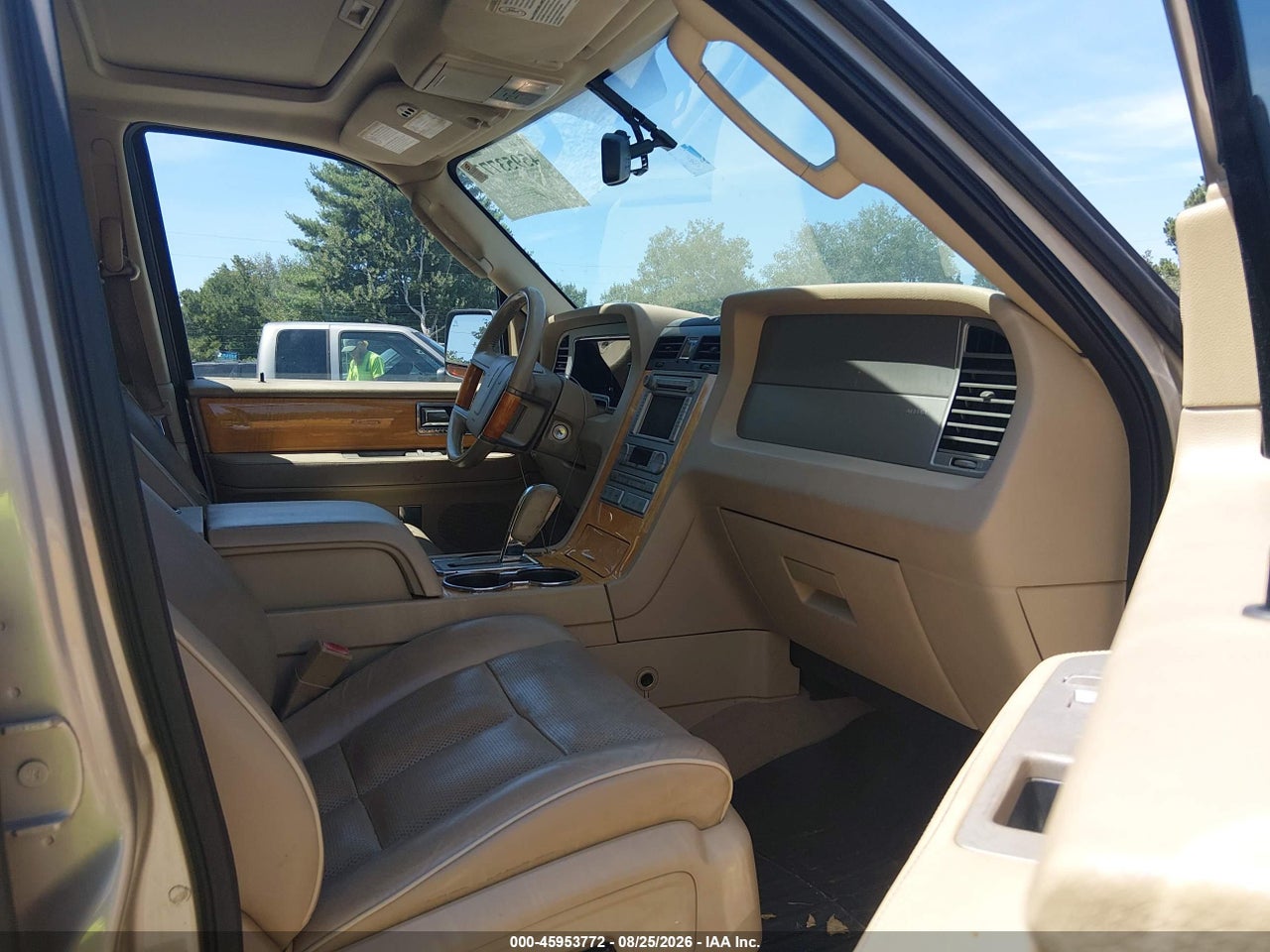 2008 LINCOLN NAVIGATOR · 5/11
