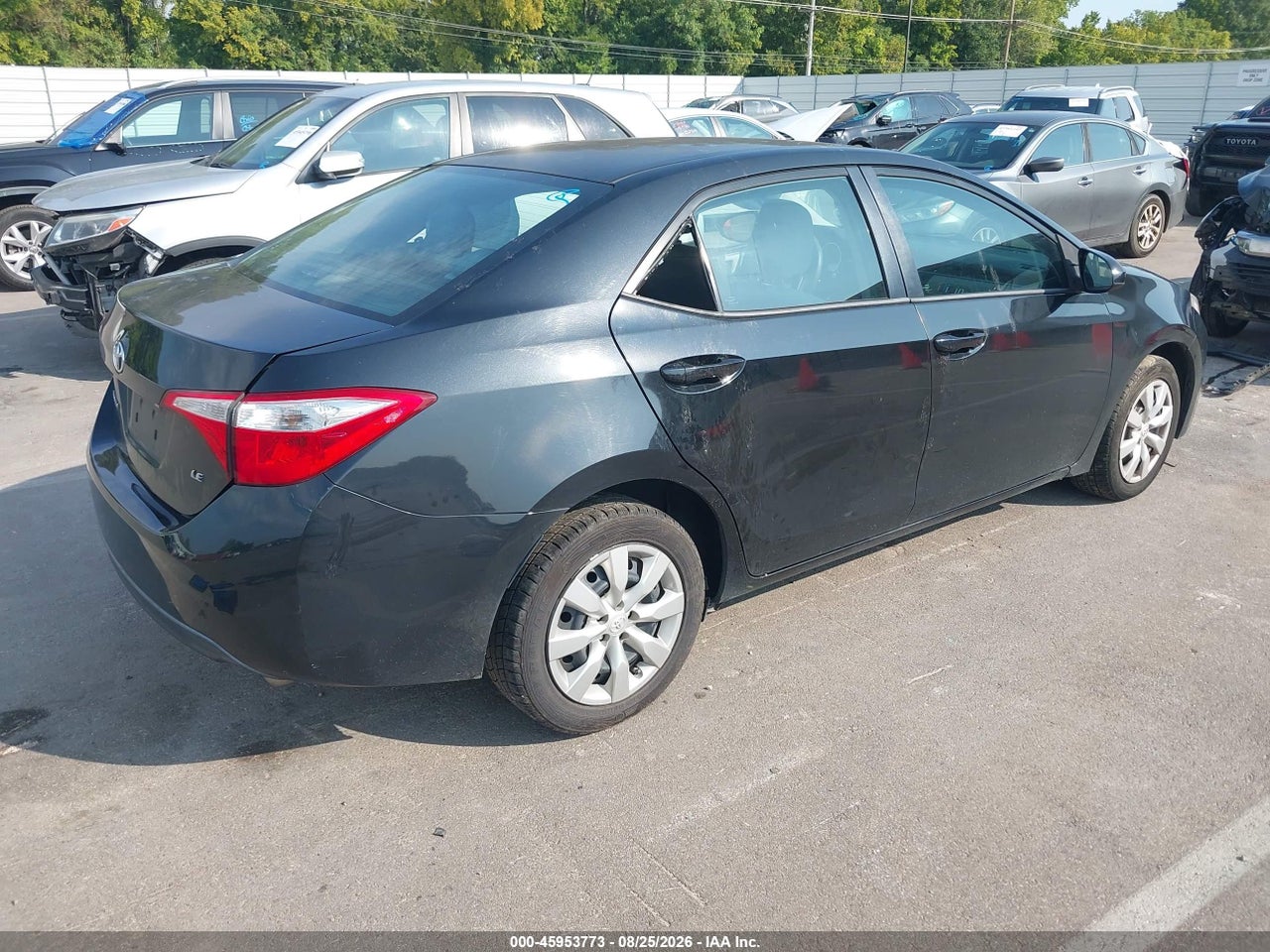 2016 TOYOTA COROLLA LE · 4/10