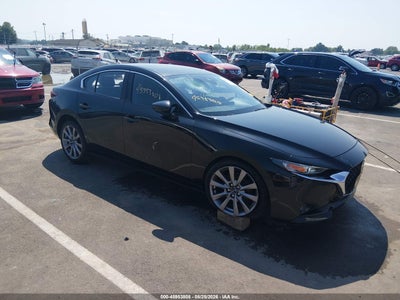 JM1BPABL7M1****** · 2021 MAZDA MAZDA3 SELECT