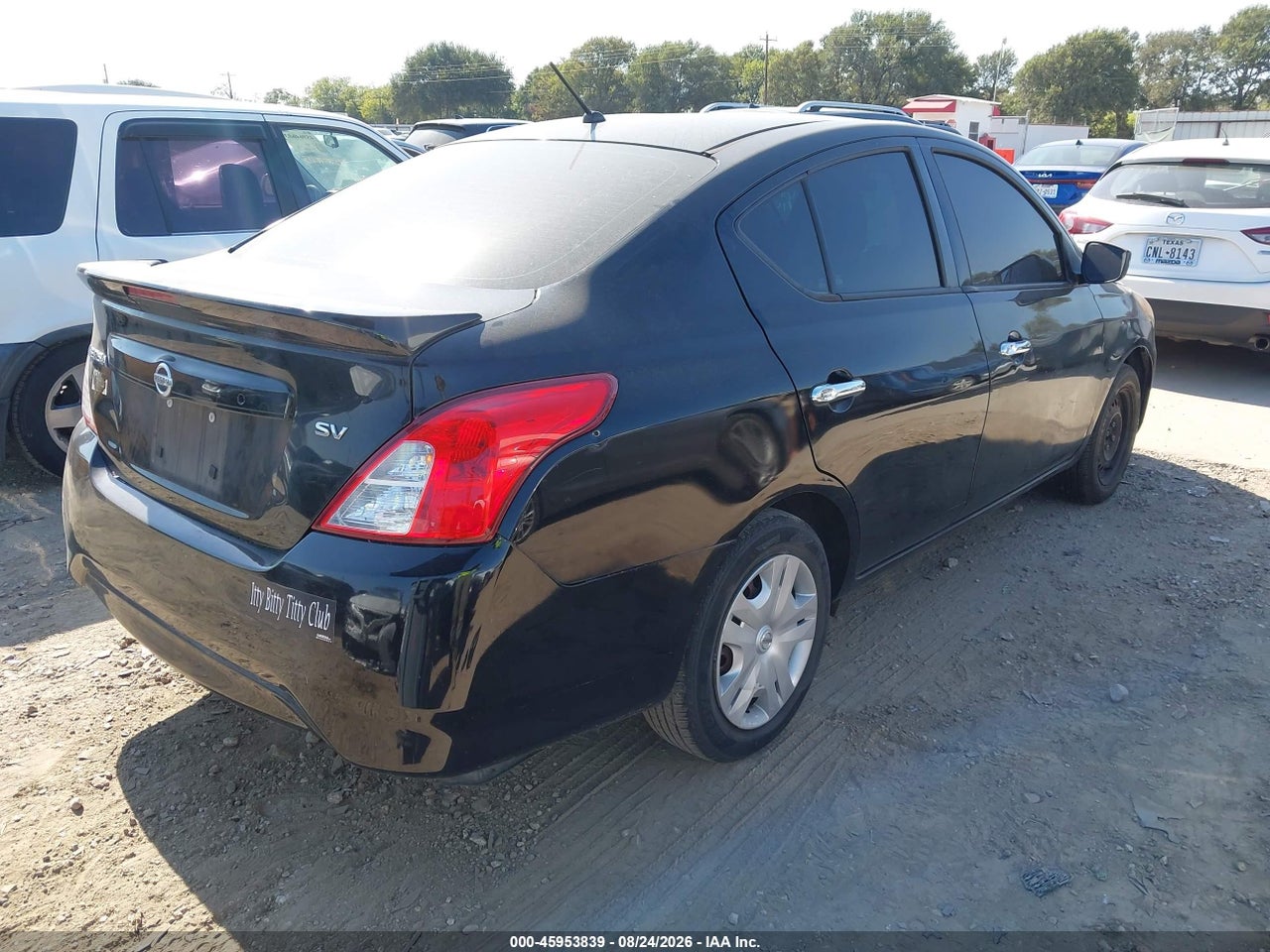 2018 NISSAN VERSA 1.6 SV · 4/11