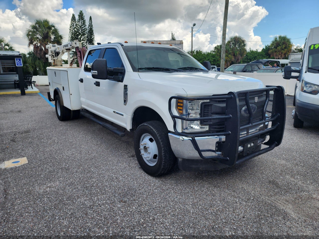 2019 FORD F-350 XL