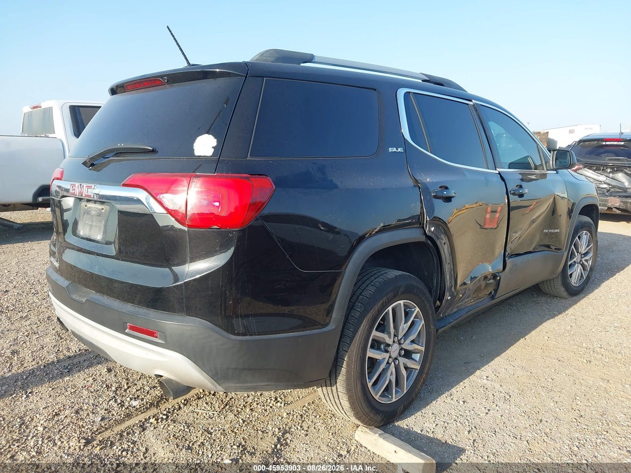 2017 GMC ACADIA SLE-2 · 4/11