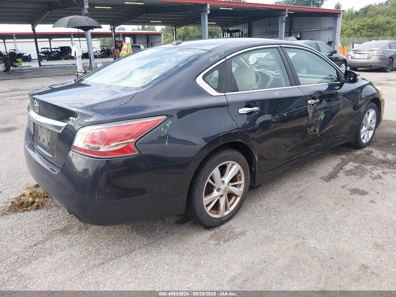2015 NISSAN ALTIMA 2.5 SV · 4/11