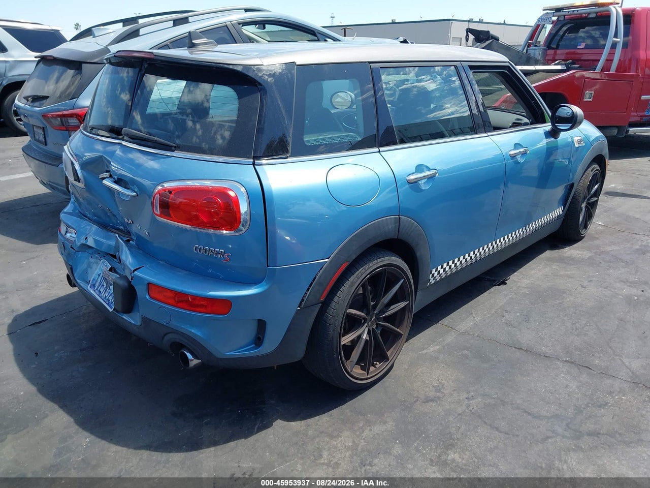 2017 MINI CLUBMAN COOPER S · 4/11