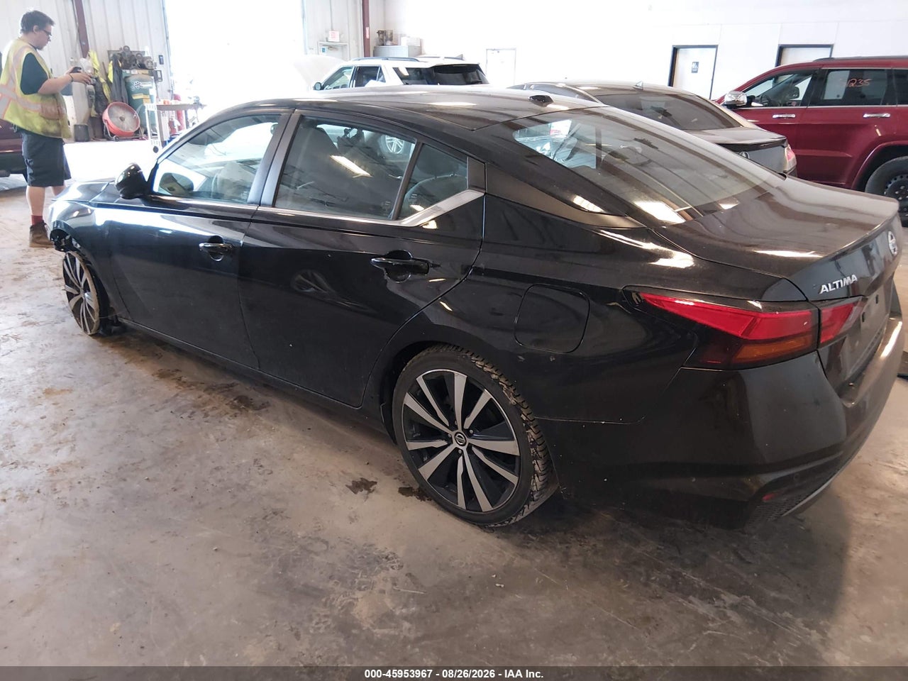 2022 NISSAN ALTIMA SR FWD · 3/11