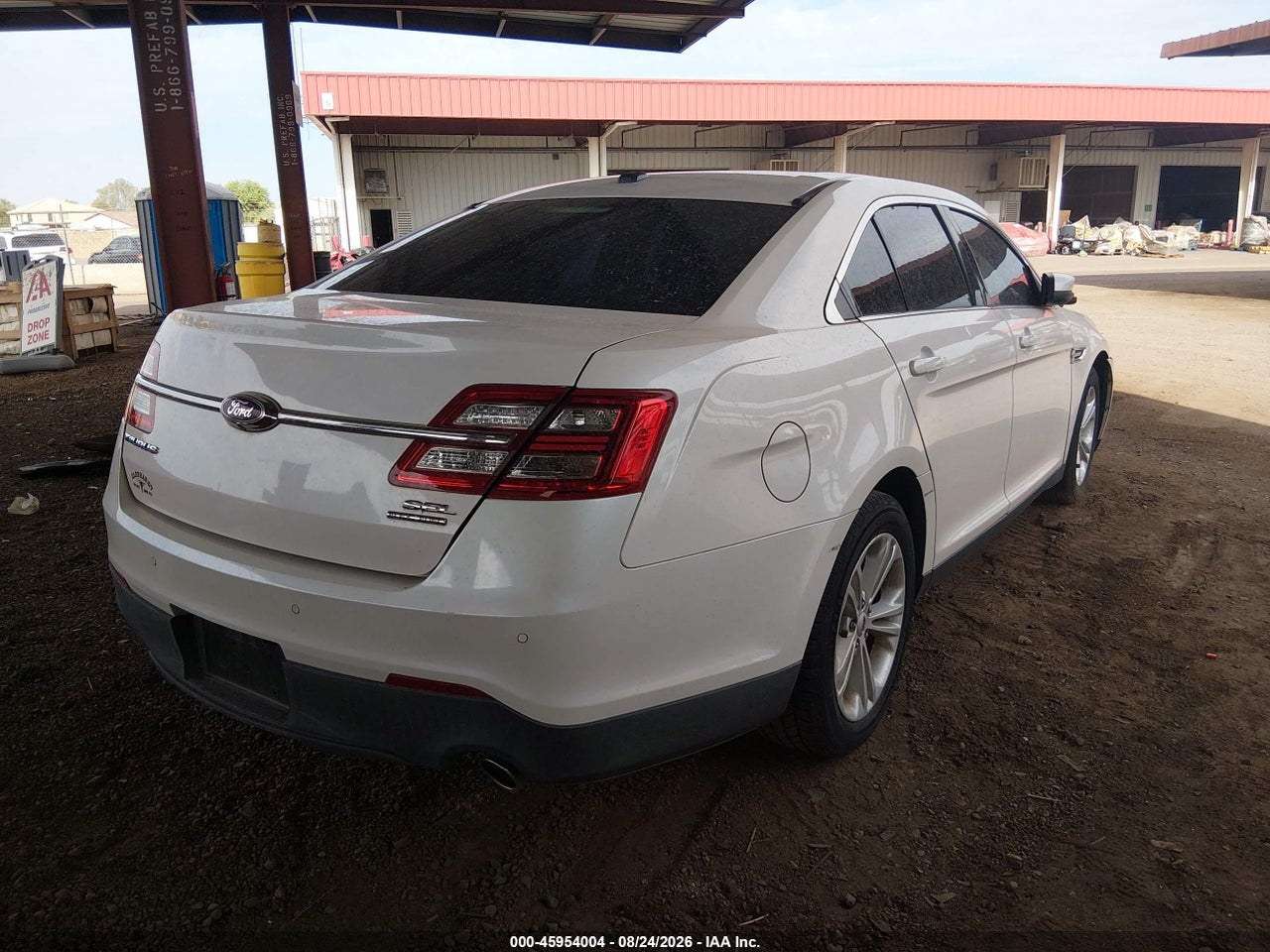 2017 FORD TAURUS SEL · 4/11