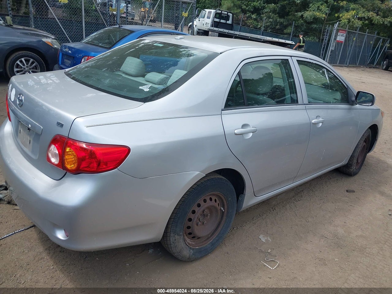 2009 TOYOTA COROLLA LE · 4/11