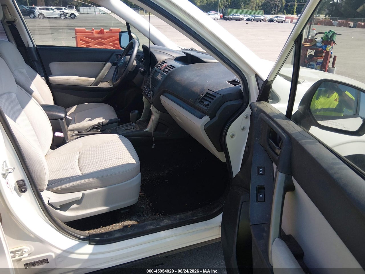 2014 SUBARU FORESTER 2.5I · 5/11