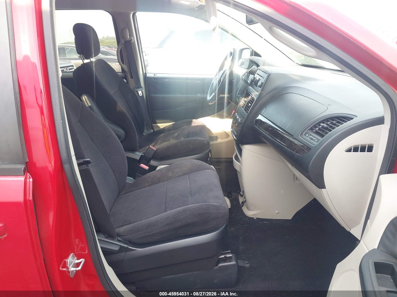 2013 DODGE GRAND CARAVAN SE · 5/11
