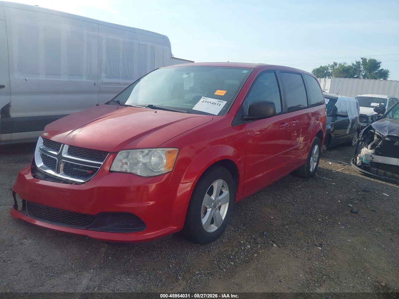 2013 DODGE GRAND CARAVAN SE · 2/11