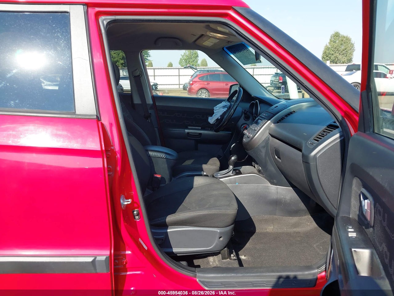 2013 KIA SOUL + · 5/11