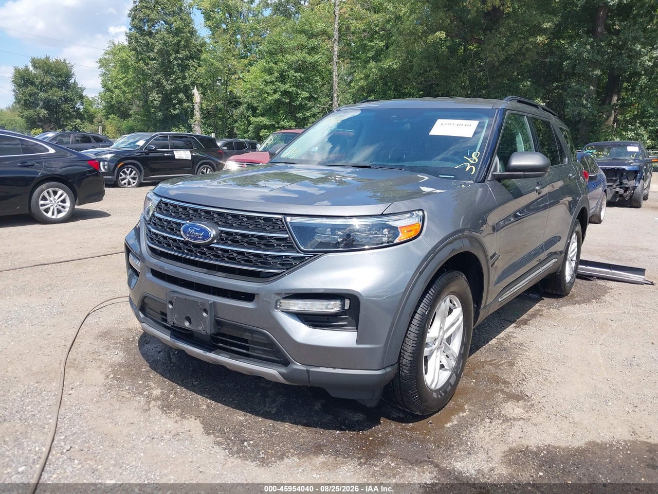 2023 FORD EXPLORER XLT · 2/11