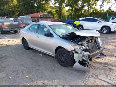 4T1BF1FK7EU****** · 2014 TOYOTA CAMRY LE