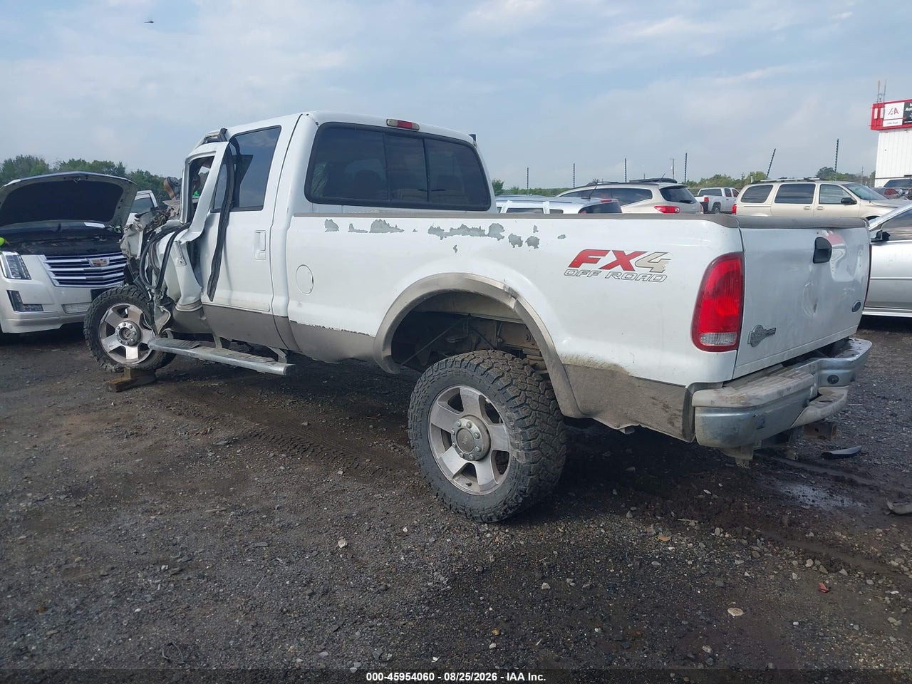 2006 FORD F-350 LARIAT/XL/XLT · 4/10
