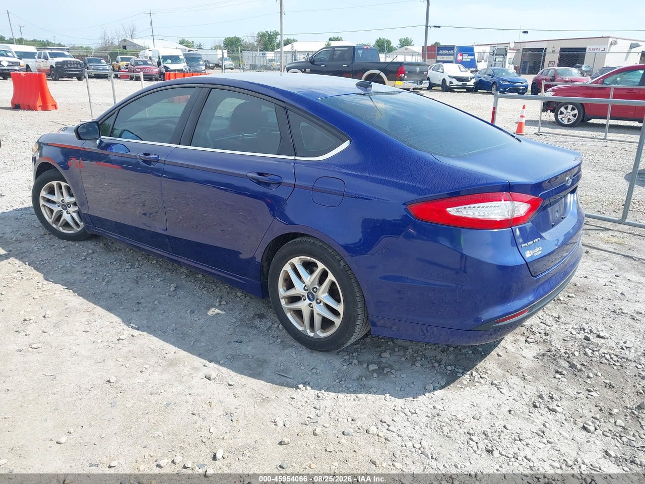 2013 FORD FUSION SE · 3/11