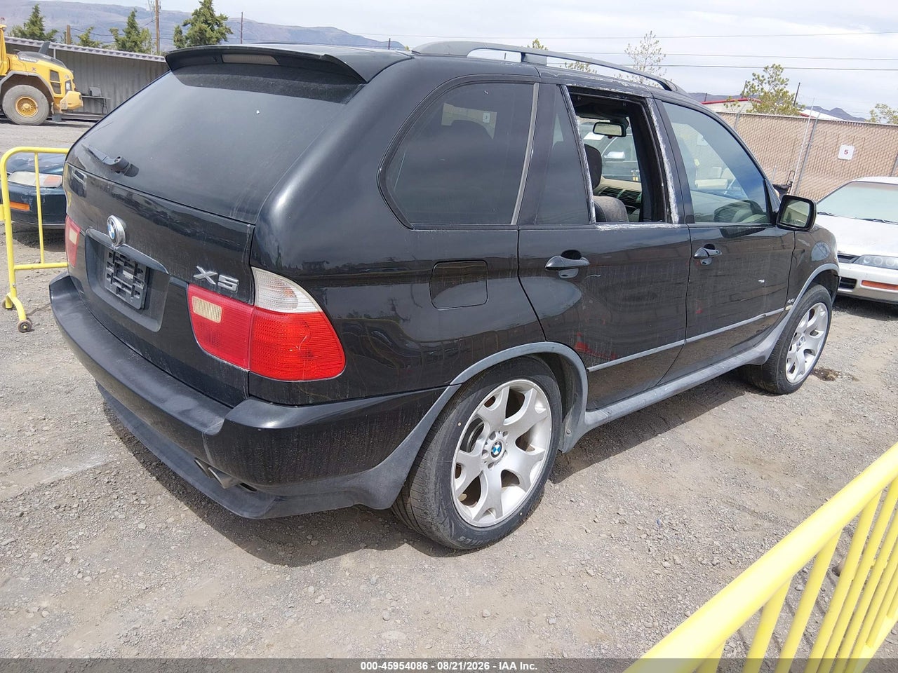 2003 BMW X5 4.4I · 4/11