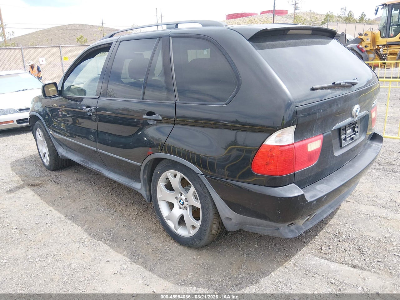 2003 BMW X5 4.4I · 3/11