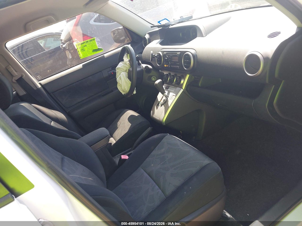 2012 SCION XB   · 5/10