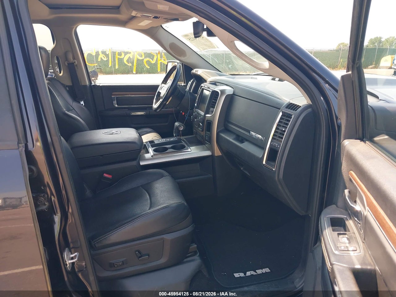 2013 RAM 1500 LARAMIE · 5/11