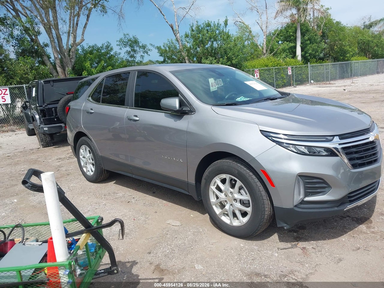 3GNAXKEG3RL****** · 2024 CHEVROLET EQUINOX FWD LT