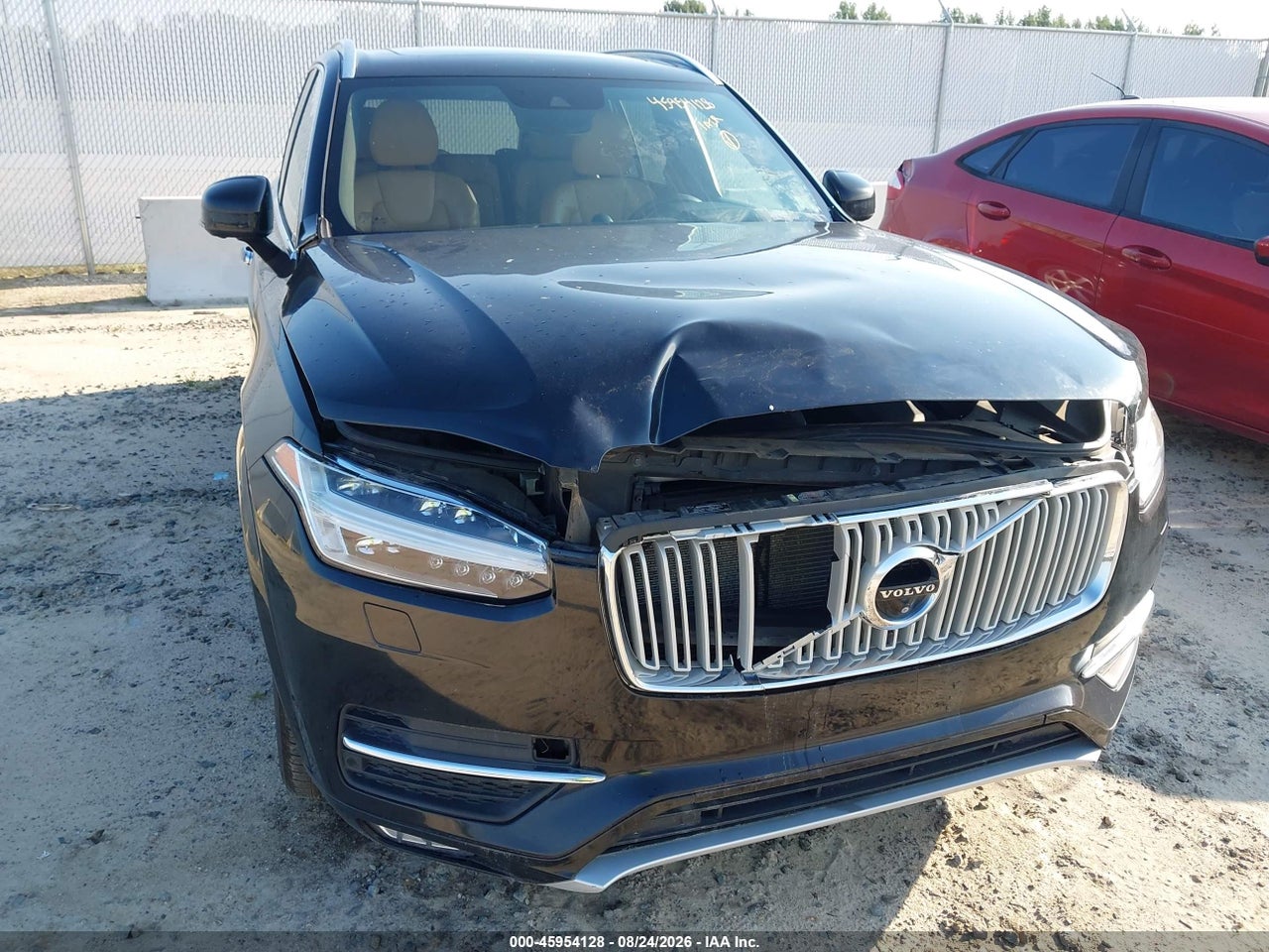 2016 VOLVO XC90 T6 FIRST EDITION · 6/11