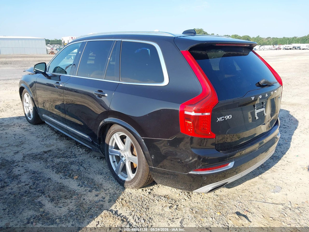 2016 VOLVO XC90 T6 FIRST EDITION · 3/11