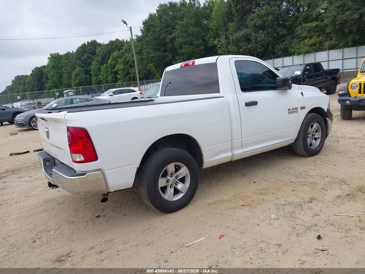 2016 RAM 1500 TRADESMAN · 4/11
