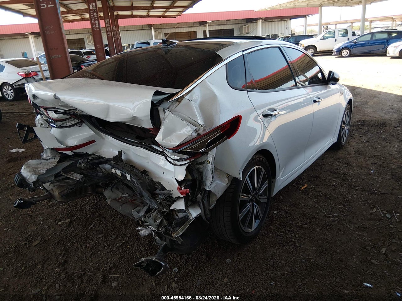 2020 KIA OPTIMA EX PREMIUM · 4/11