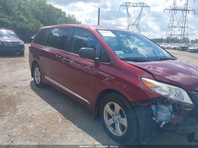 2015 TOYOTA SIENNA L 7 PASSENGER