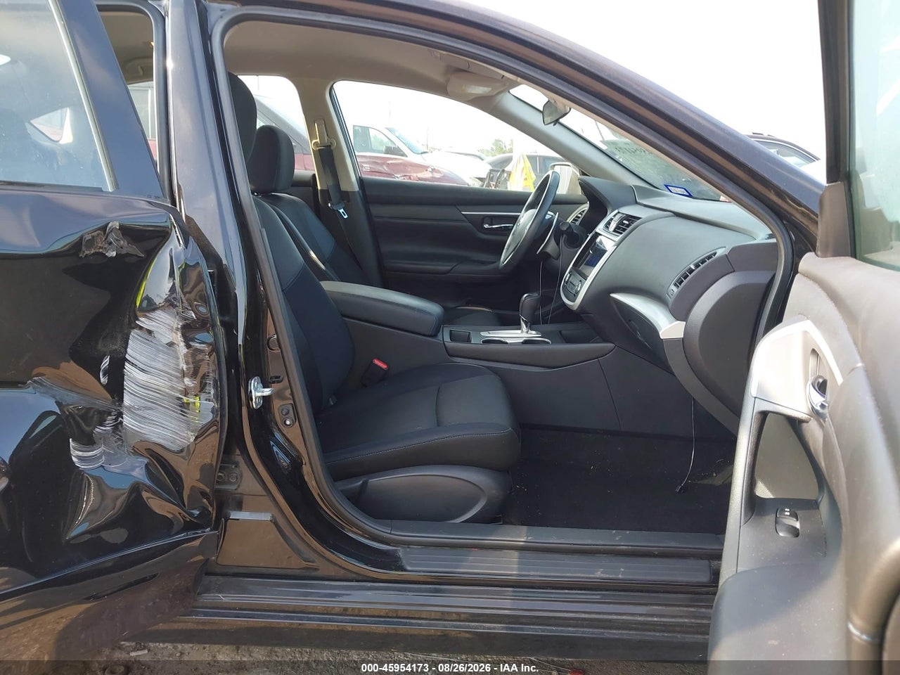 2016 NISSAN ALTIMA 2.5 SR · 5/11