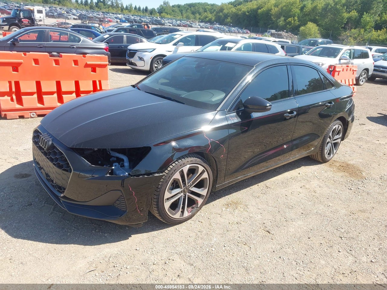 2025 AUDI A3 PREMIUM 40 TFSI QUATTRO S TRONIC · 2/11