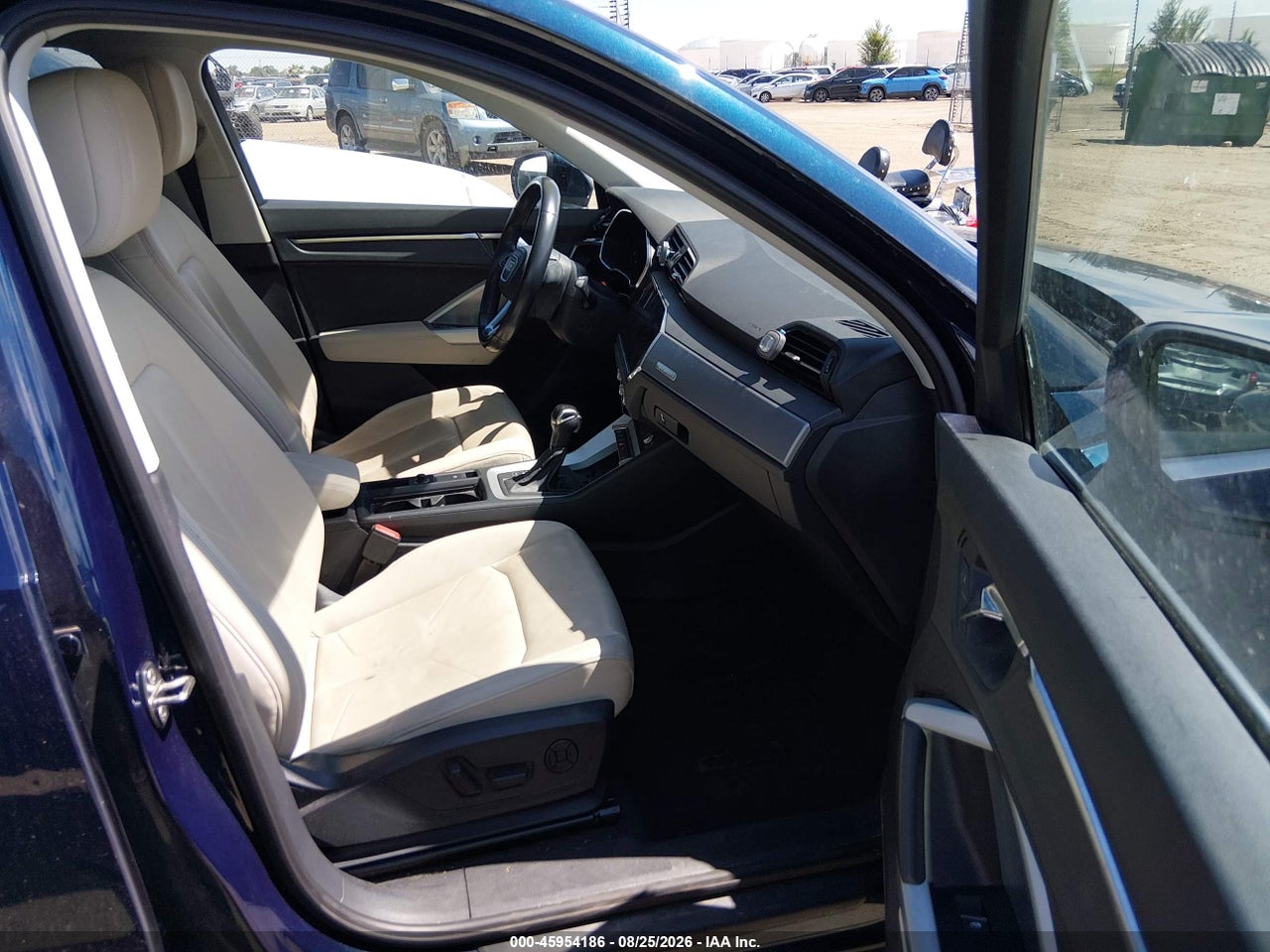 2020 AUDI Q3 PREMIUM PLUS 45 TFSI QUATTRO TIPTRONIC · 5/11