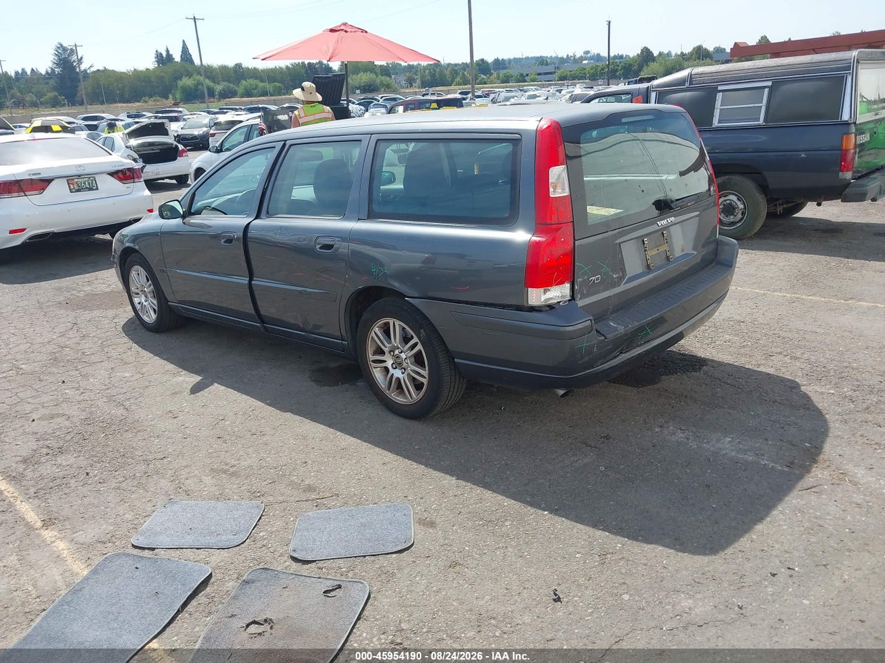 2006 VOLVO V70 2.4 · 3/11