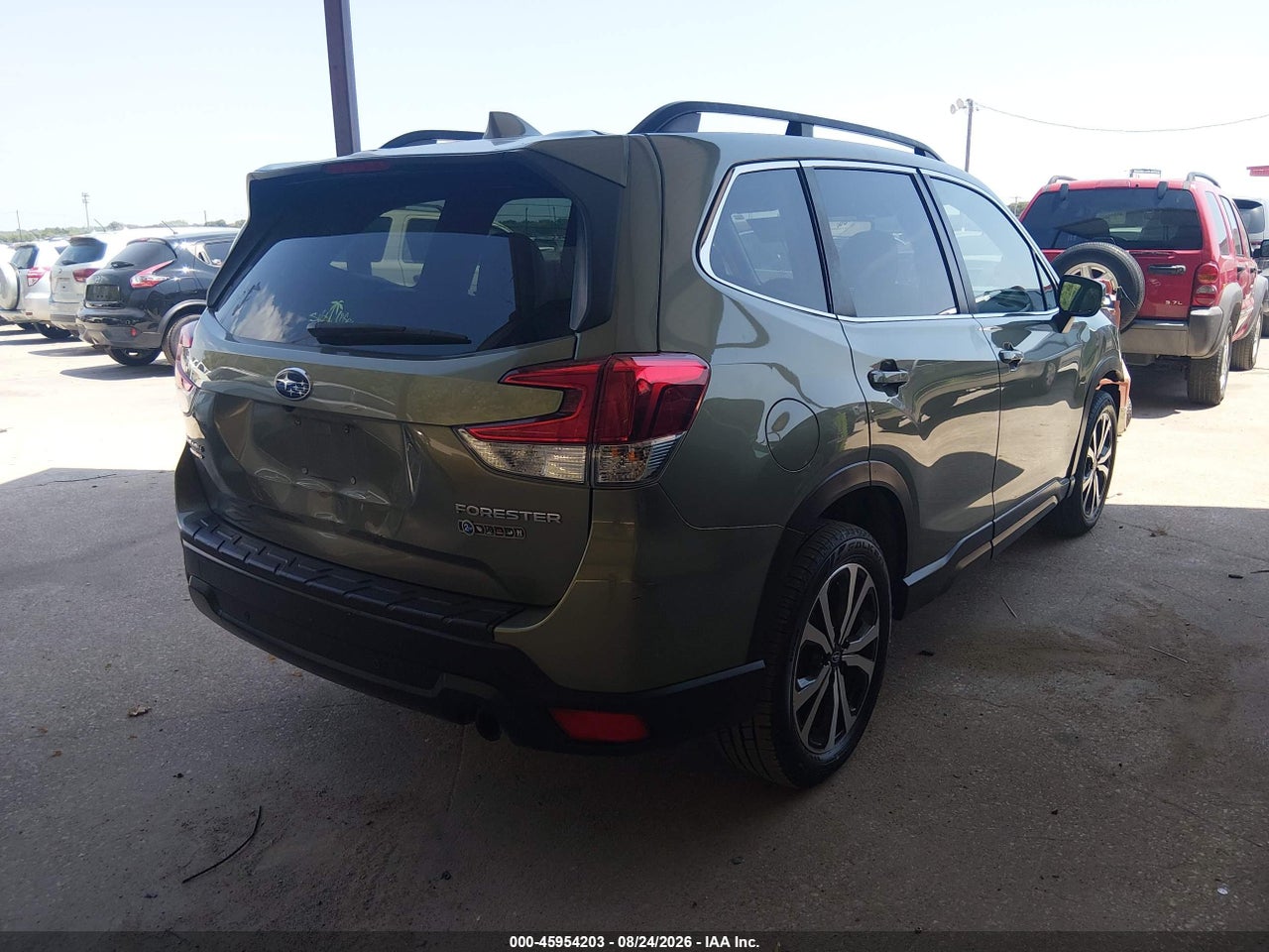 2020 SUBARU FORESTER LIMITED · 4/11