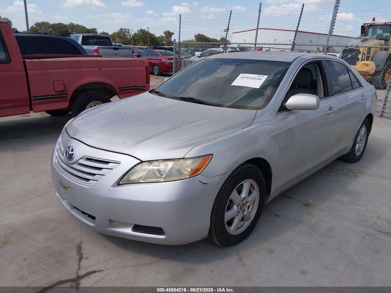 2008 TOYOTA CAMRY LE · 2/11