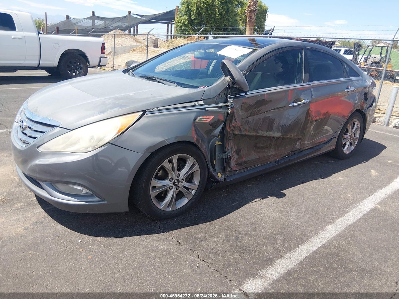 2012 HYUNDAI SONATA LIMITED · 2/10