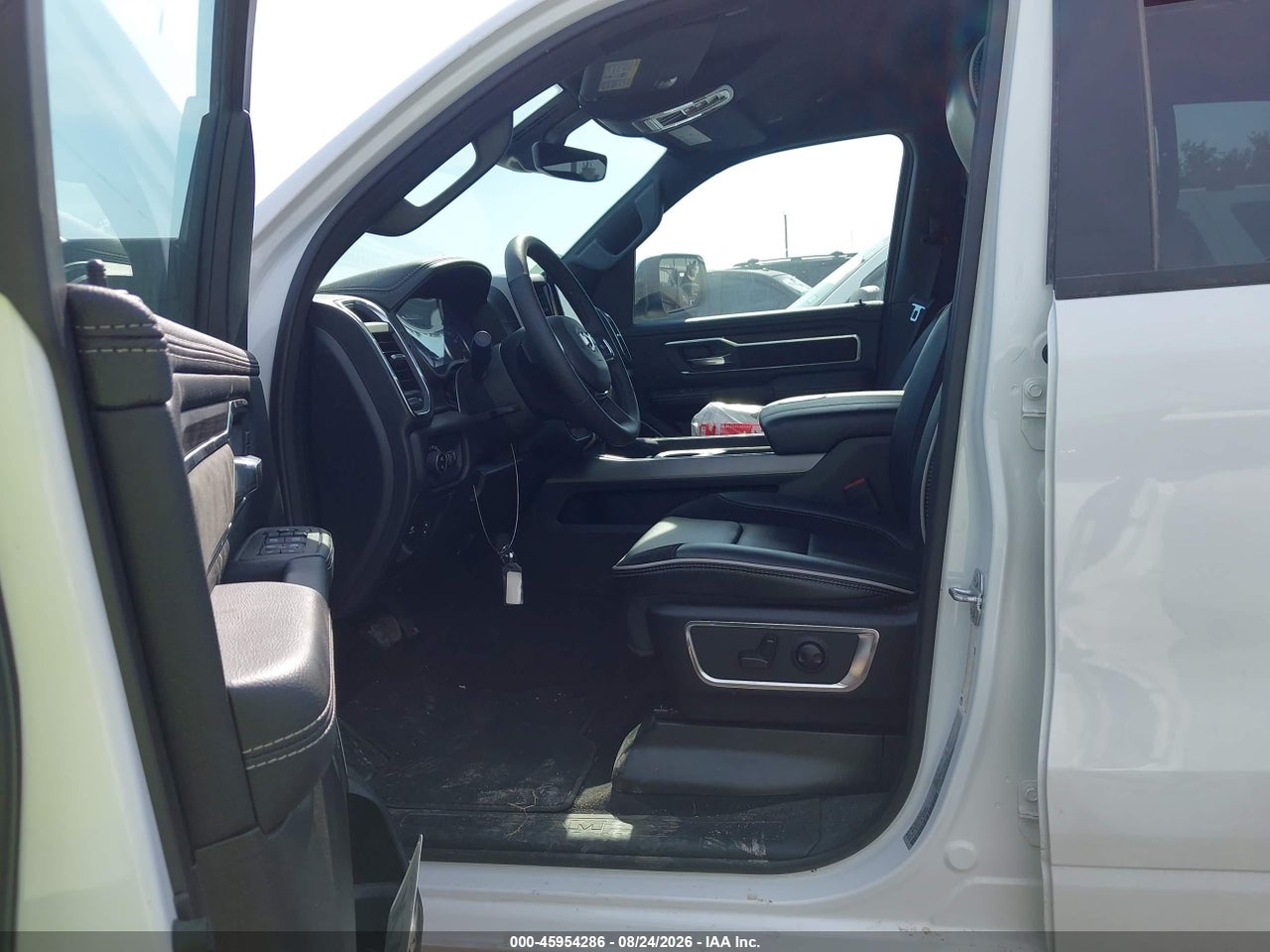 2026 RAM 1500   · 5/11