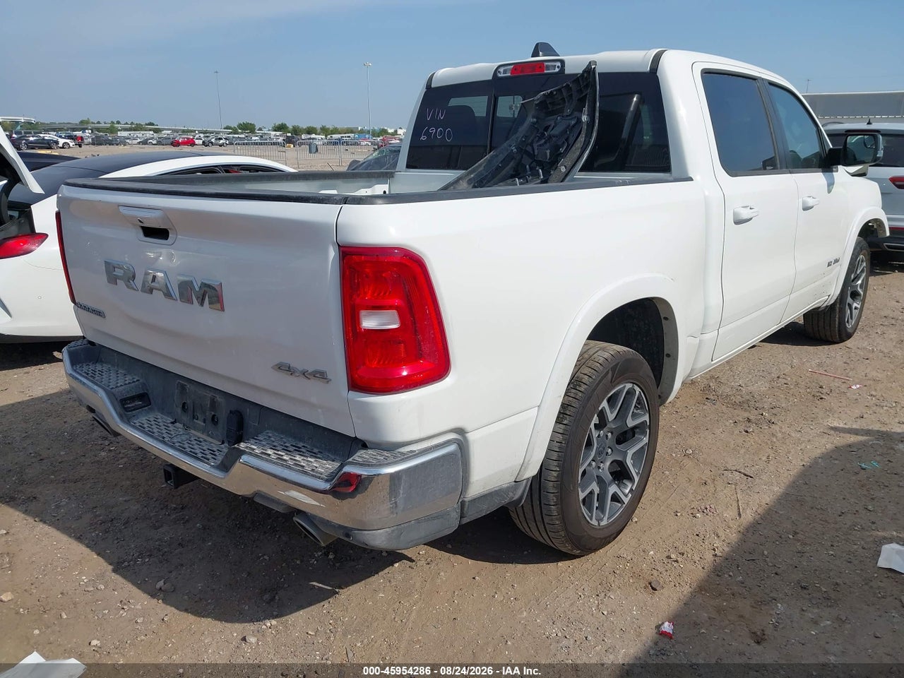 2026 RAM 1500   · 4/11