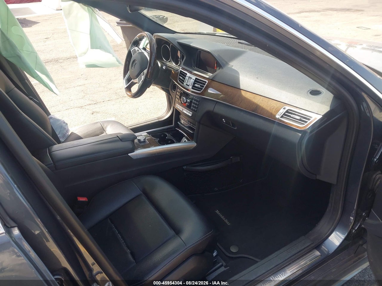 2015 MERCEDES-BENZ E 350 4MATIC · 5/10