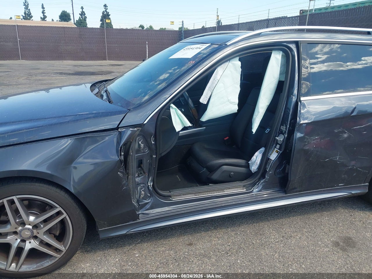 2015 MERCEDES-BENZ E 350 4MATIC · 6/10