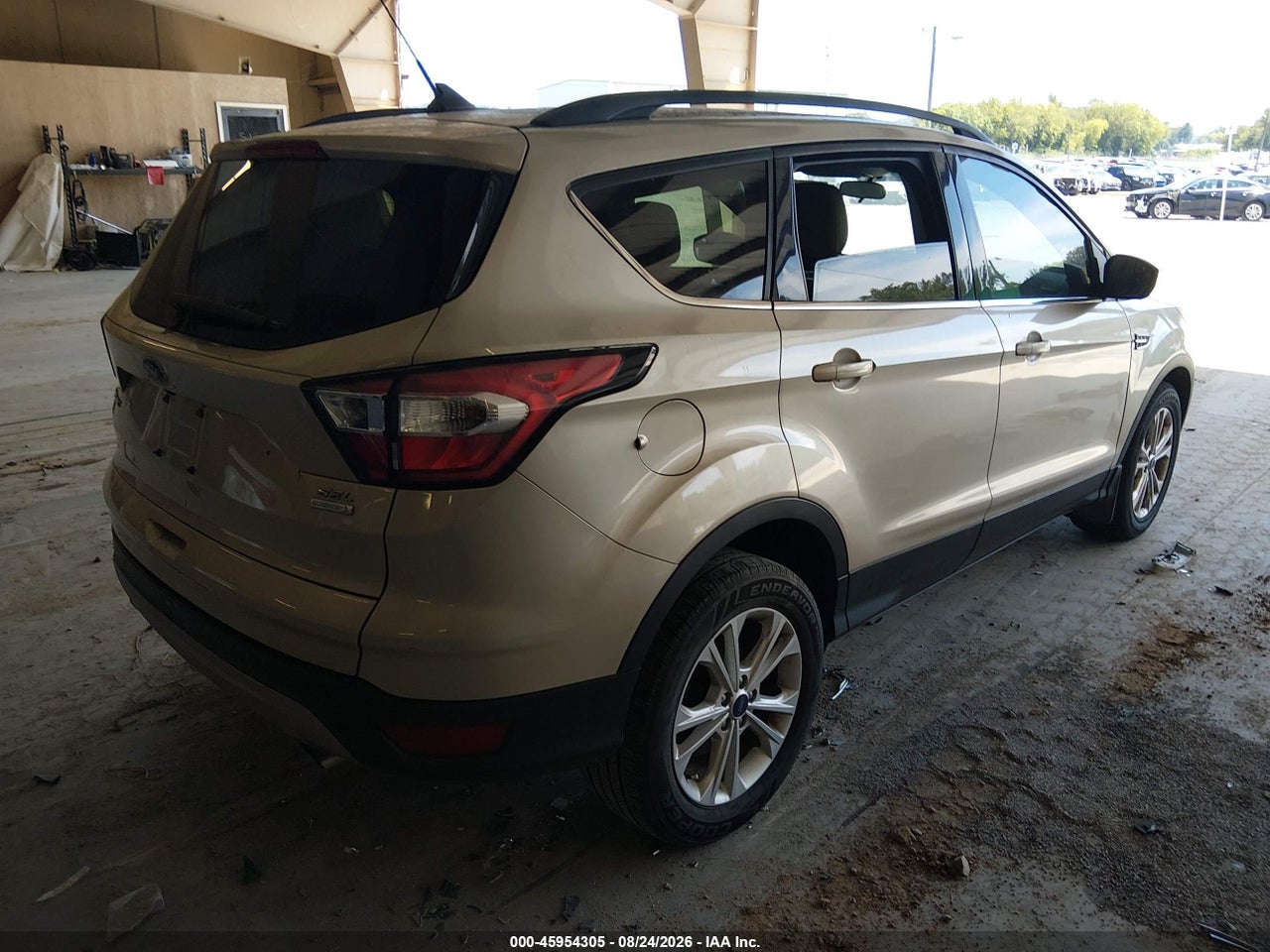 2018 FORD ESCAPE SEL · 4/11