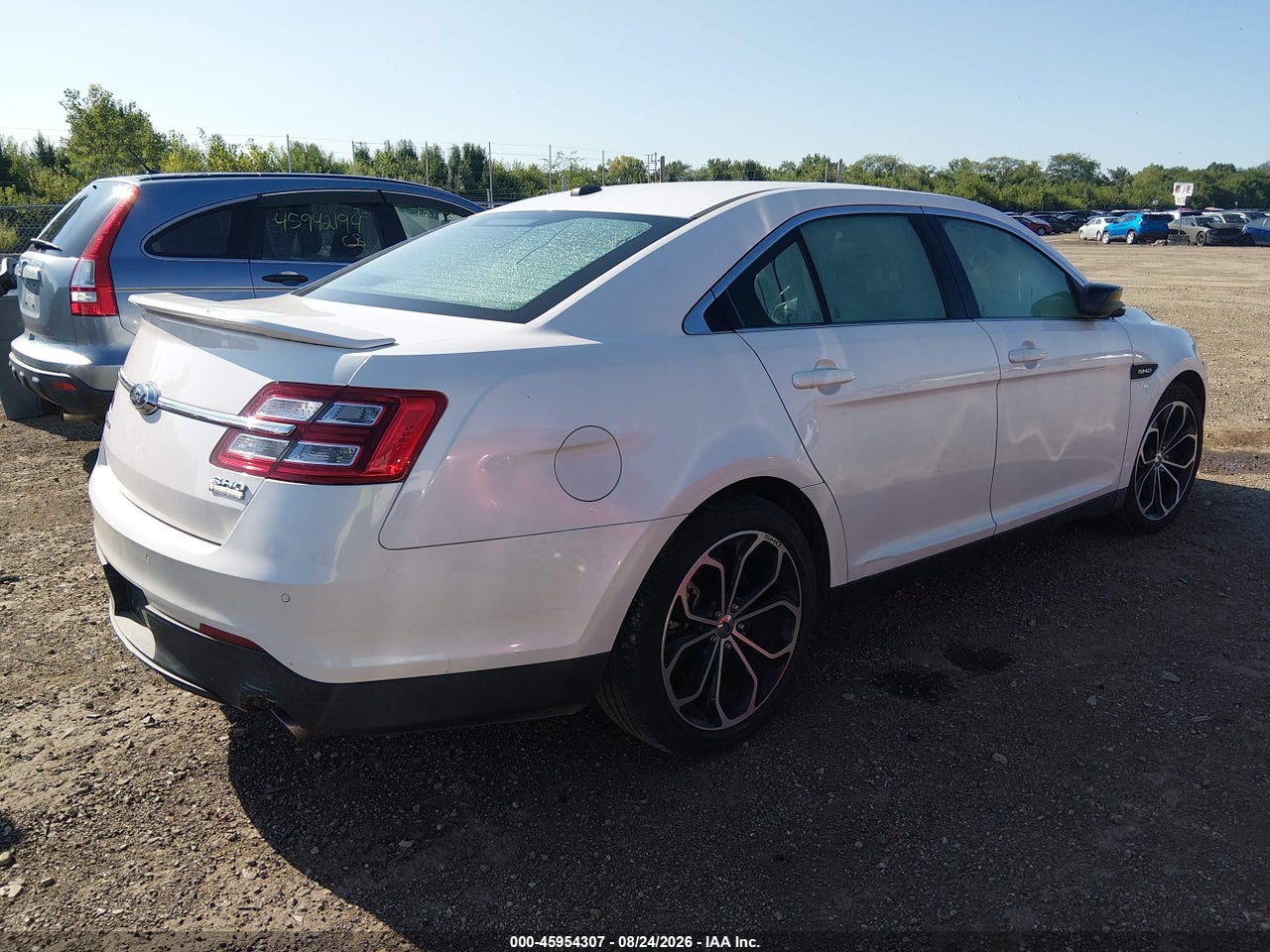 2013 FORD TAURUS SHO · 4/11