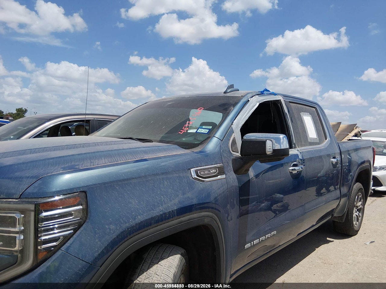 2024 GMC SIERRA 1500 2WD  SHORT BOX SLT · 6/10