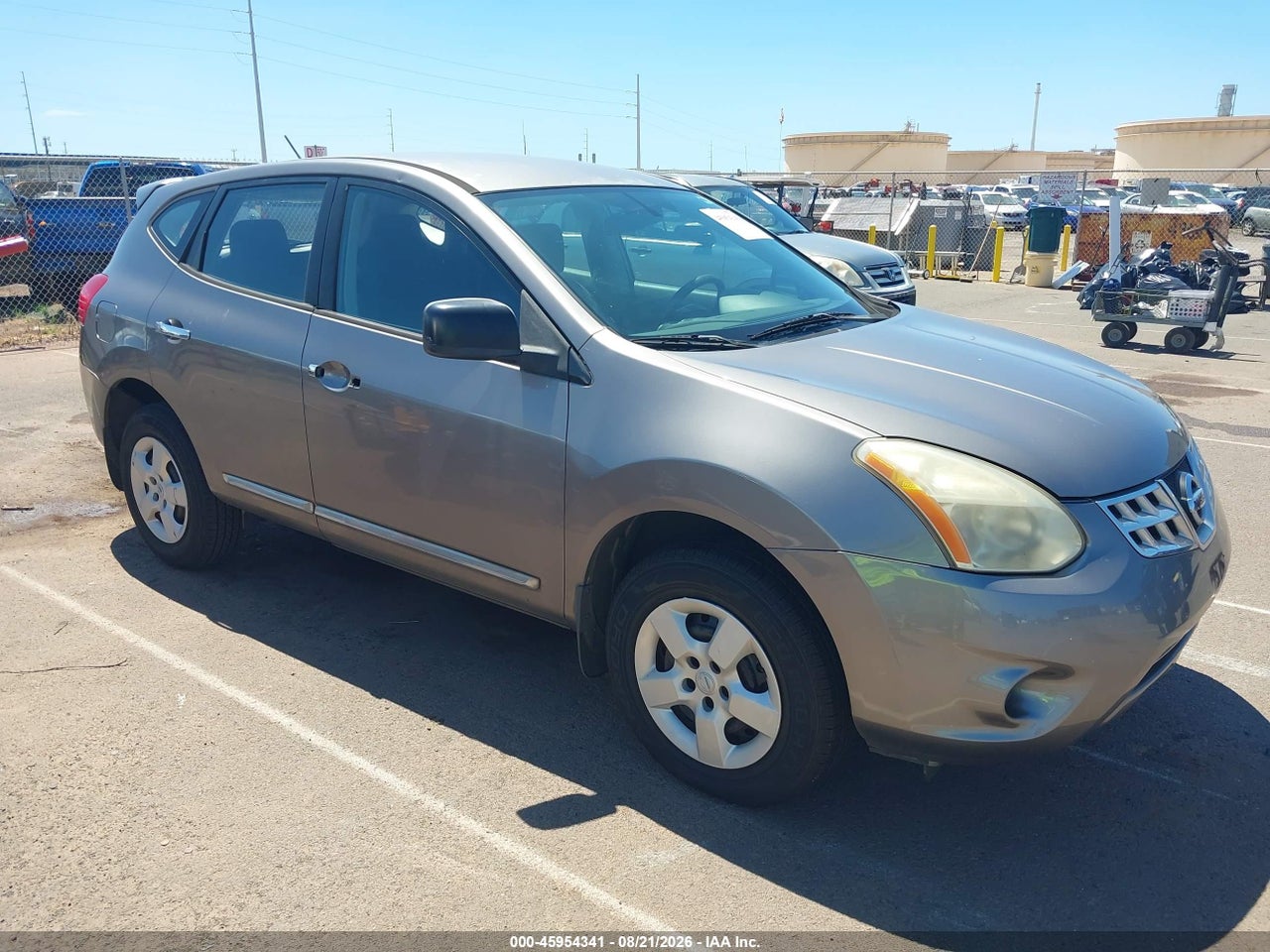 JN8AS5MT8DW****** · 2013 NISSAN ROGUE S