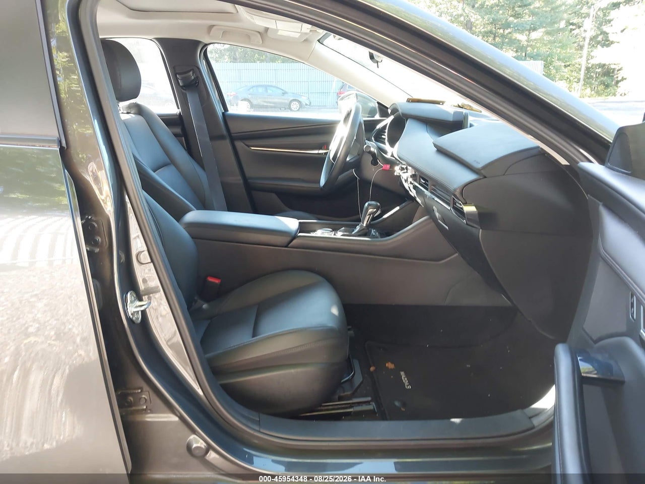 2022 MAZDA MAZDA3 PREFERRED · 5/11