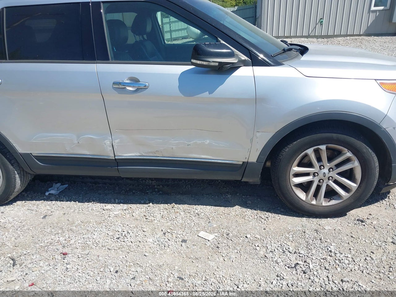 2015 FORD EXPLORER XLT · 6/11