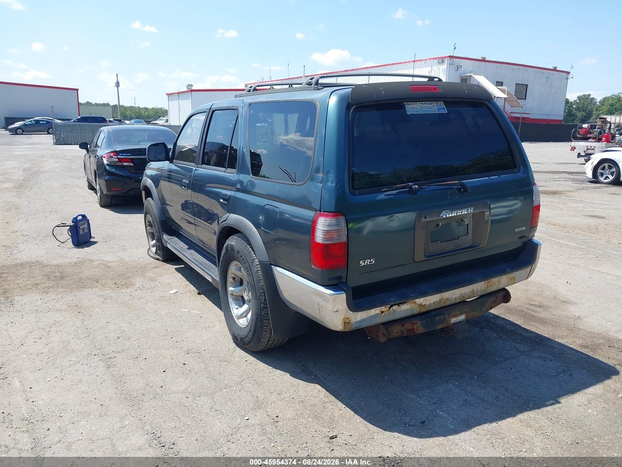 1996 TOYOTA 4RUNNER SR5 · 3/11